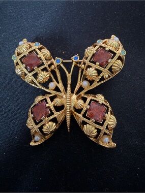 Vintage large Gold-Tone Butterfly Brooch with Red Glass Accents and Pearls
